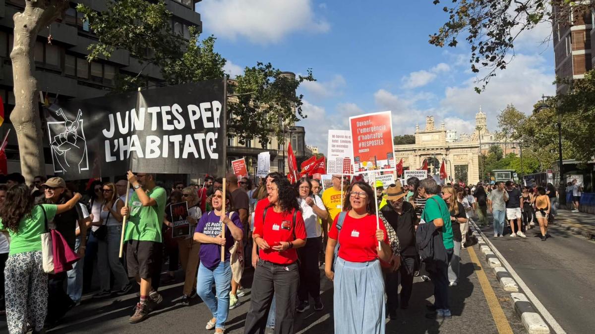Manifestació en defensa del dret a l'habitatge