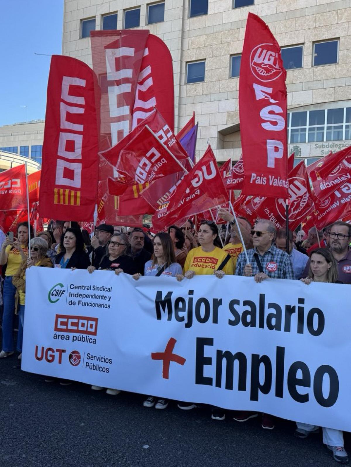 Concentració a València de l'Àrea Pública CCOOPV